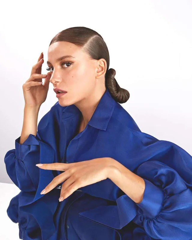 Serenaya hücum etdilər