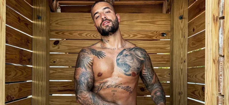 “Versace”ın yeni siması Malumadır