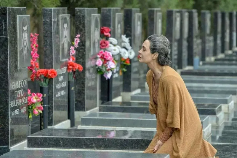 “Köhnə çamadanlar”dan ilk kadrlar