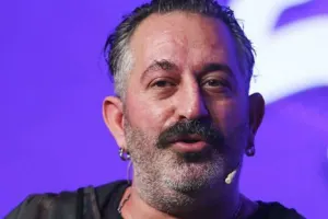 1 saata 20 min xərclədi