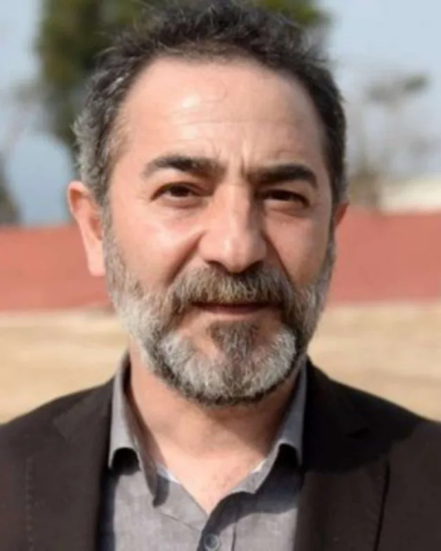 Məşhur aktyor dünyasını dəyişdi