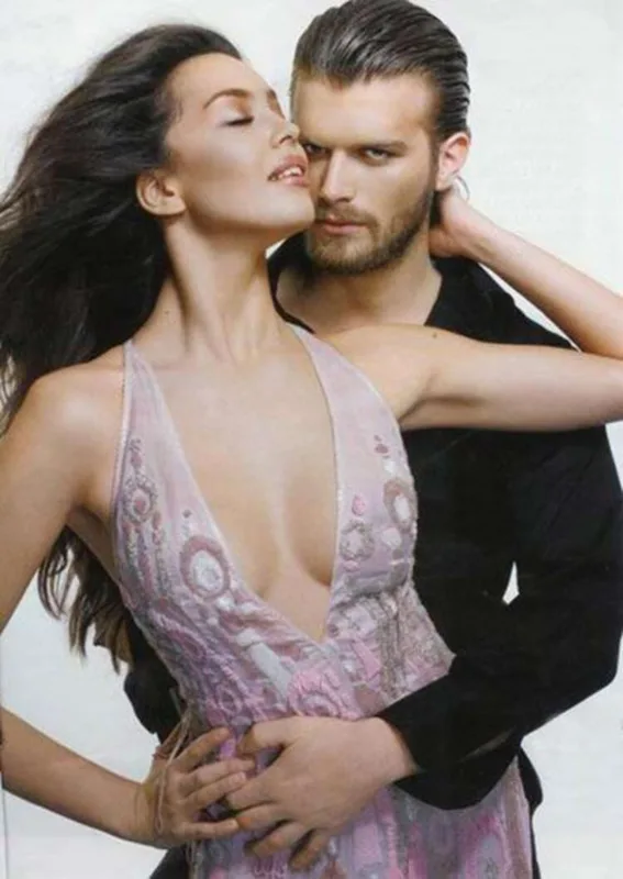 “Azra Kıvança şər atdı”