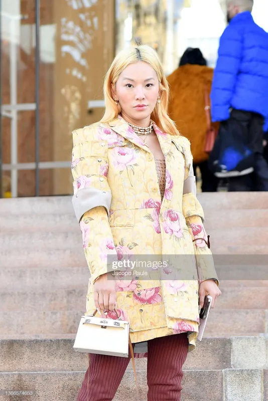 Küçələri podiuma çevirdilər...