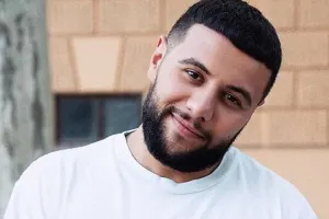 Navai müzakirə olunan videosundan danışdı