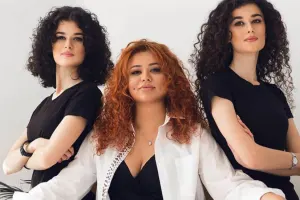 Qızlarından seçilmir