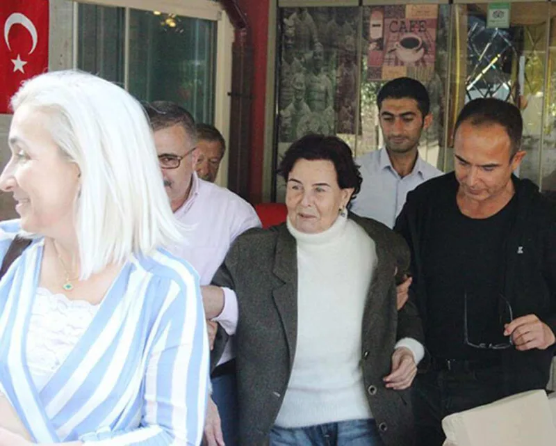 Fatma Girikin qardaşı xəstəxananı məhkəməyə verdi