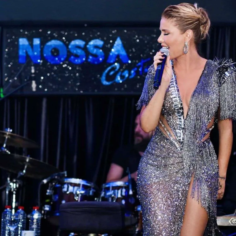 Gülben Ergen Bakıya gəlir