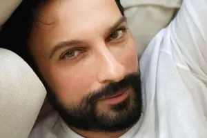 Tarkan da koronavirusa yoluxdu