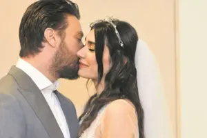 Sinanla Burcu ikinci dəfə boşanırlar