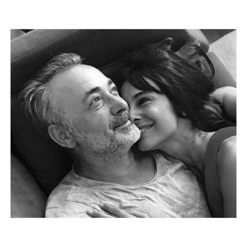 İksi də koronavirusa yoluxdu