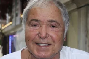 Türk rejissor doğum günündə vəfat etdi