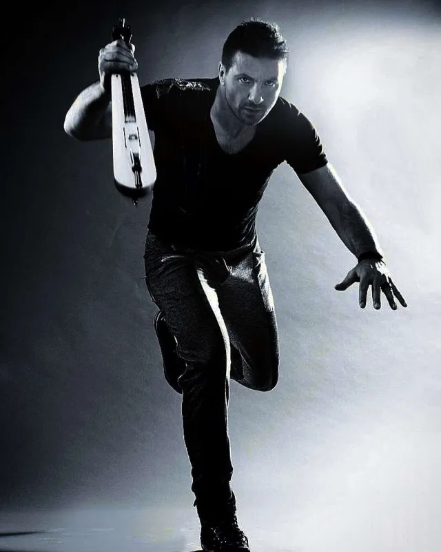 Röyayla Azərini bəyənir