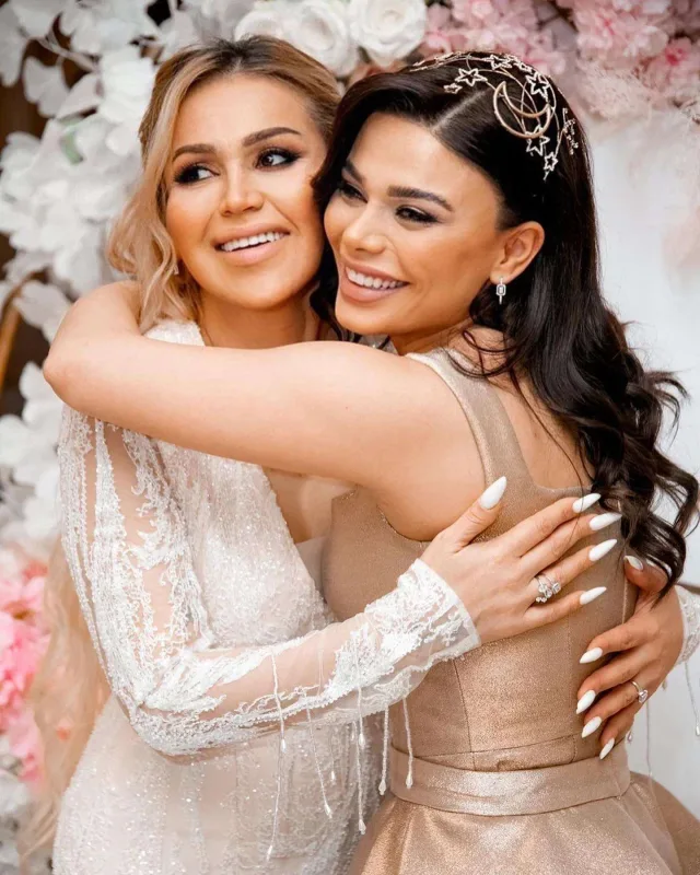 “Məni öz qızın kimi gəlin etdiyin üçün çox sağ ol”