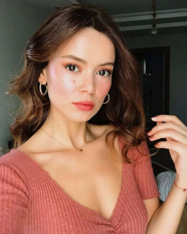 Növbəti yaşını atasının məzarı başında qarşıladı