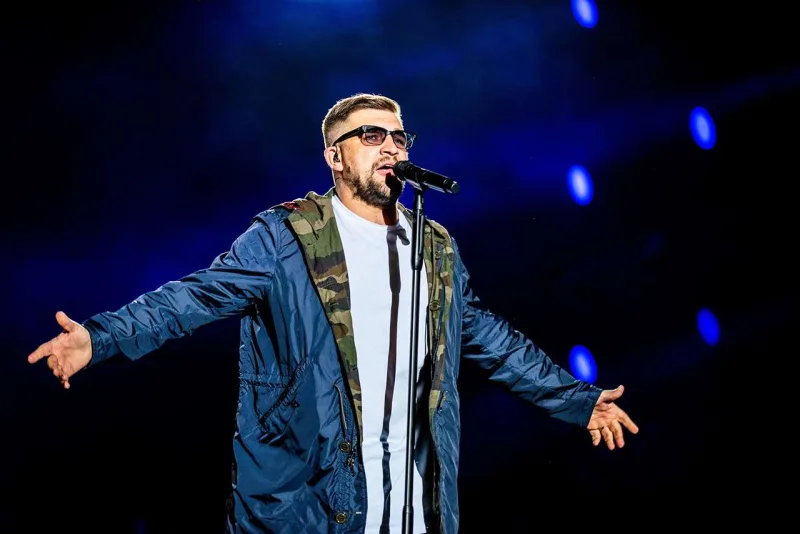 Basta Bakıya gələcək