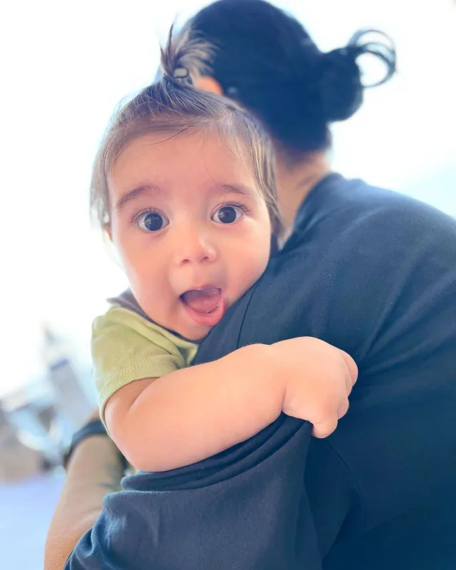 İlk dəfə ailəsini göstərdi - FOTOLAR