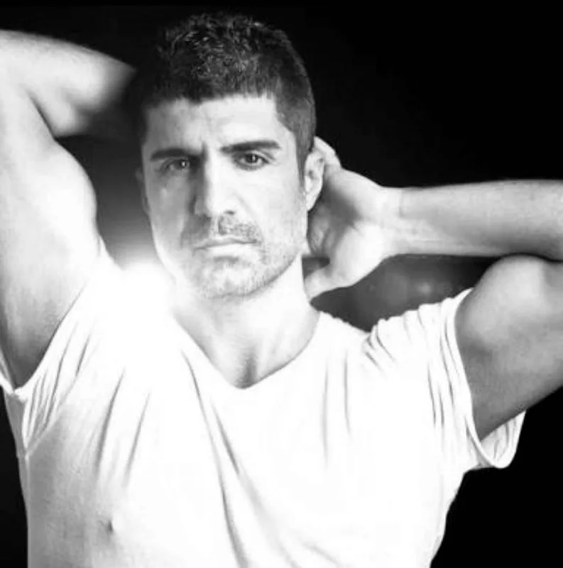 8 konsertdən 2 milyon qazanacaq