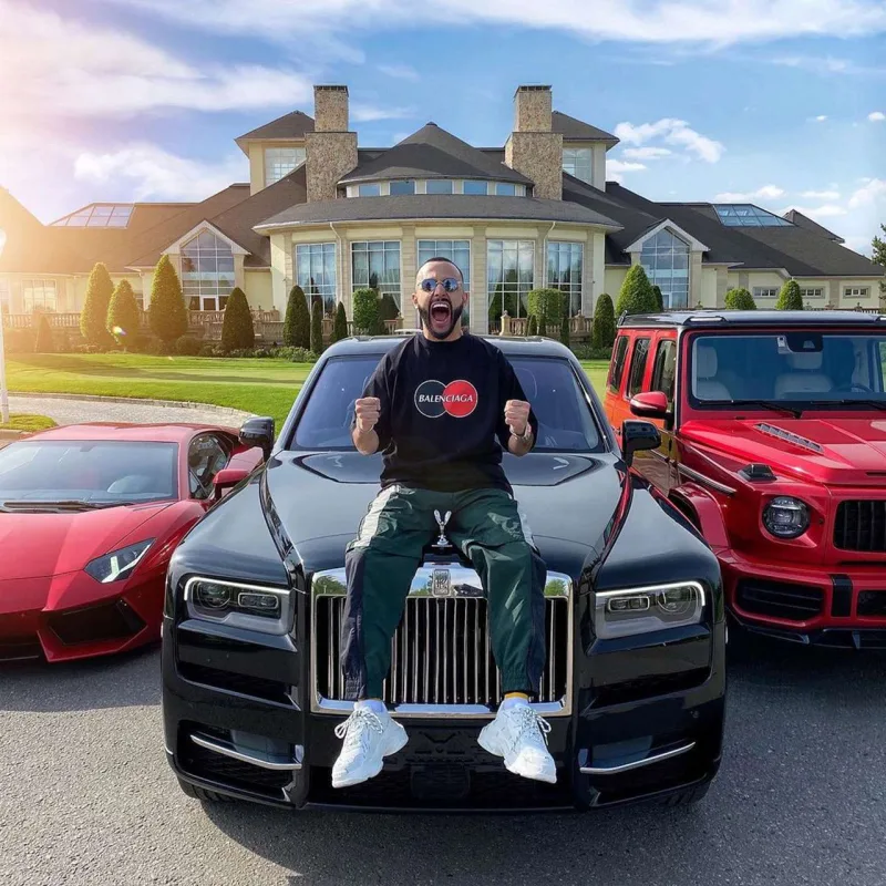 Hüseynlə 150 min qız görüşmək istəyir