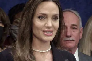 Colinin kövrək anları - Video