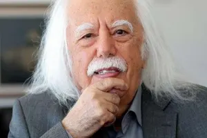 Türkiyəli məşhur yazar vəfat etdi