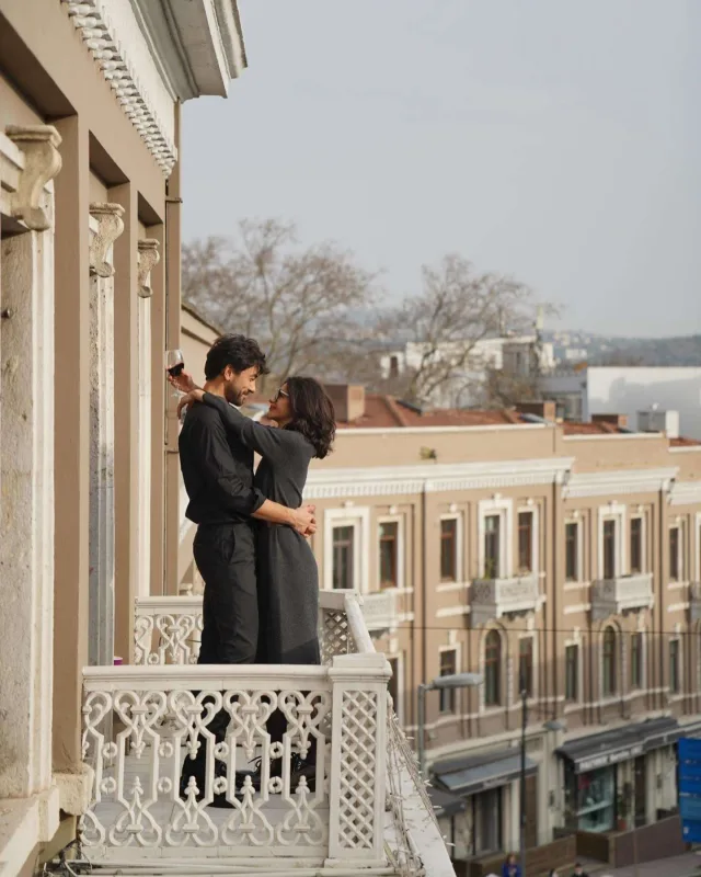 Nəsrin Cavadzadədən Sevgililər günü paylaşımı