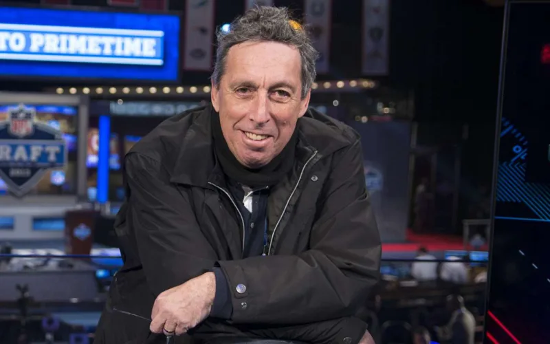 Məşhur rejissor dünyasını dəyişdi