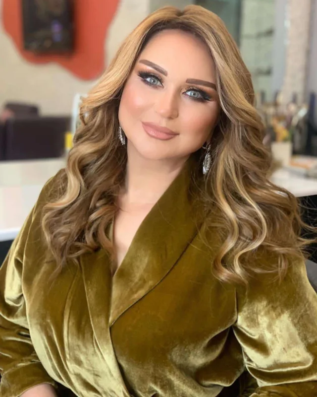 İlk dəfə böyük qızı ilə fotosunu paylaşdı