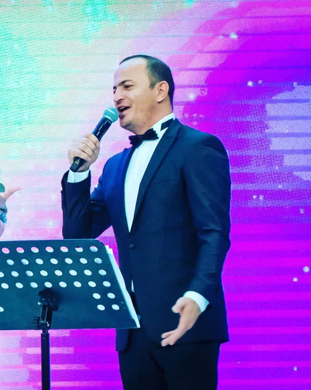 Pərvin də restoran açır