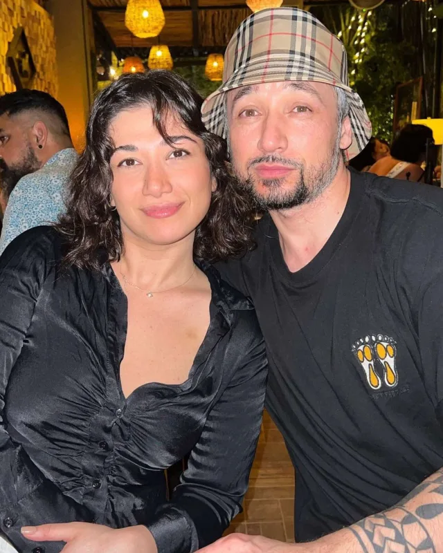 Türk futbolçu və azərbaycanlı sevgilisindən yeni fotolar