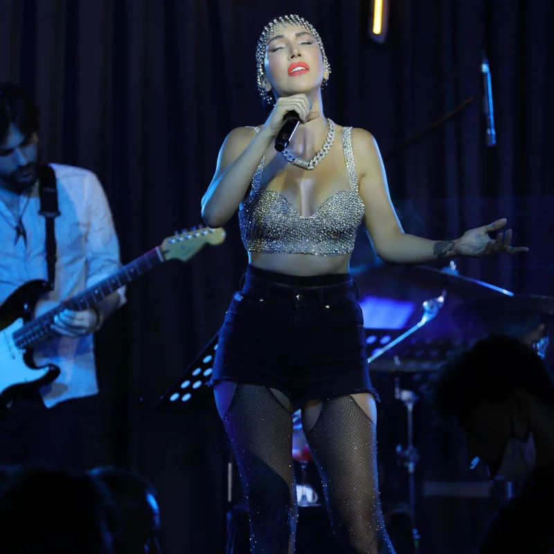 Geyim qalmaqalına o da qoşuldu