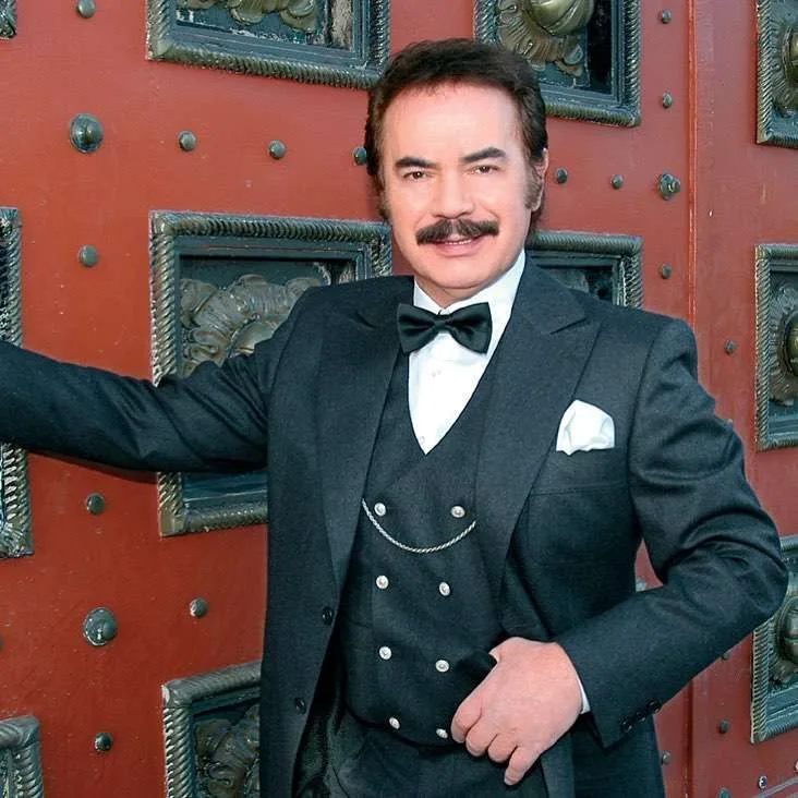 “Namuslu görünmək kimlərə qalıb” - Gülşendən cavab