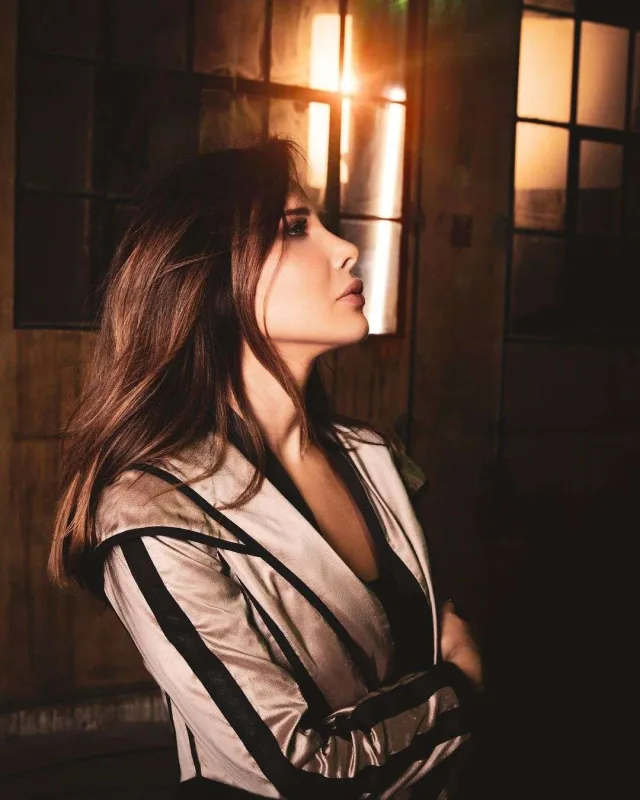 “Inta Eyh”in ifaçısı azərbaycanlı ilə müqavilə bağladı