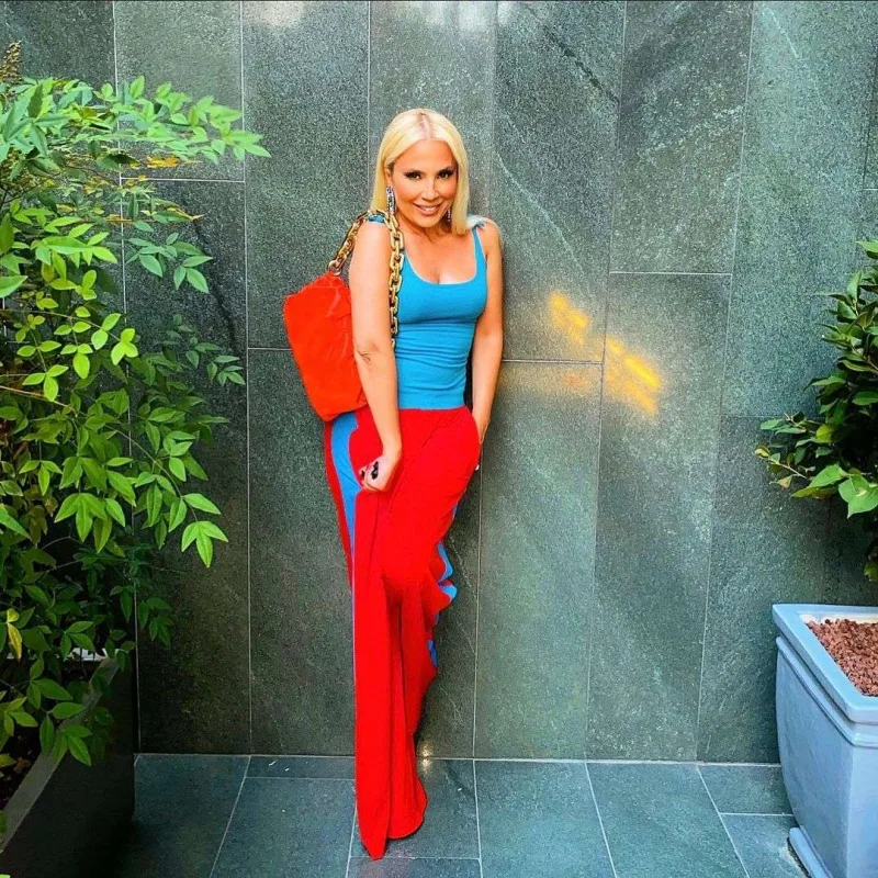 Lerzan Mutlu Bakıya gəlir