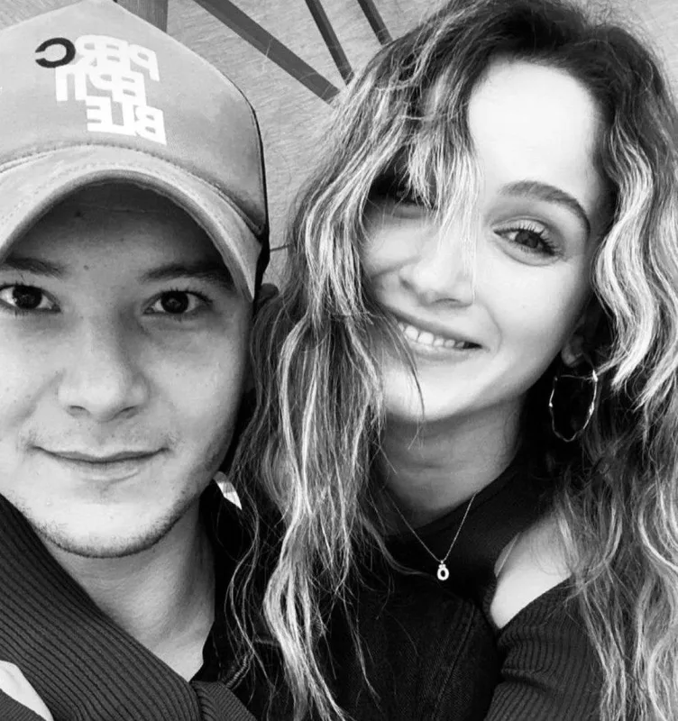 “Kırqın çiçekler” illər sonra görüşdü