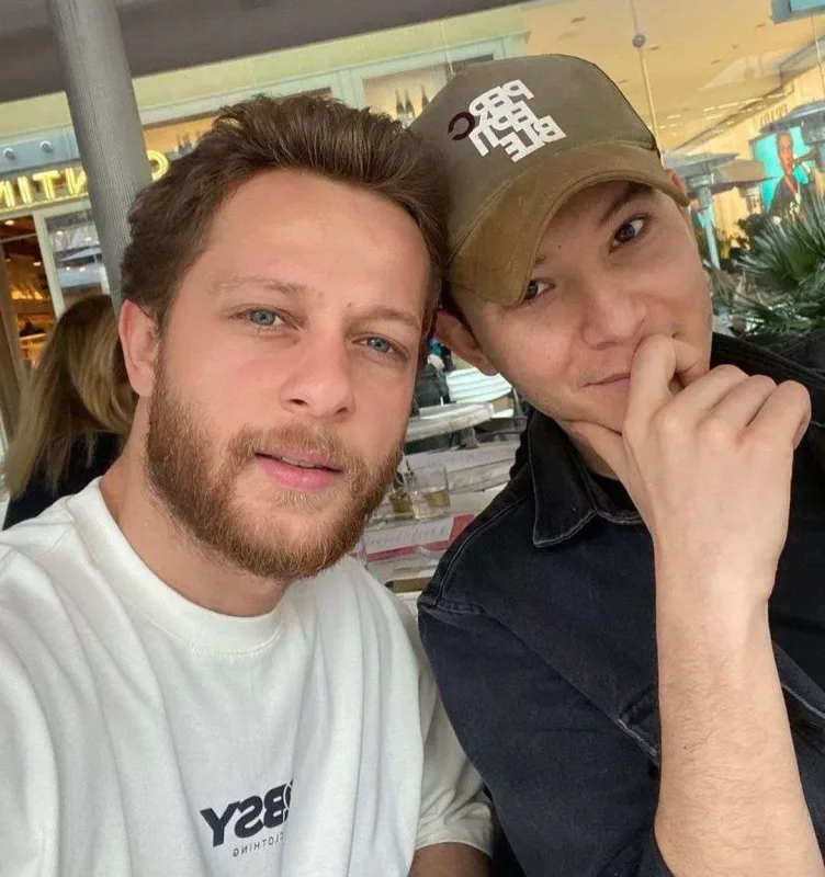 “Kırqın çiçekler” illər sonra görüşdü