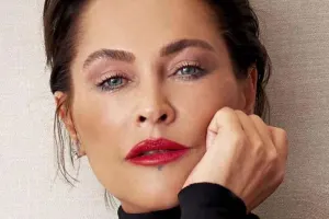 Hülya yeni sevgilisi ilə görüntüləndi