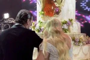 Ziya Məmmədovun qardaşı oğlunun dəbdəbəli toyu - Alişan, Röya…