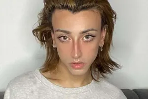 Dəyişimi ilə gündəm oldu