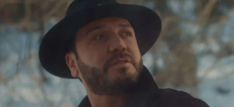 Rəsul daha bir mahnısını təqdim etdi