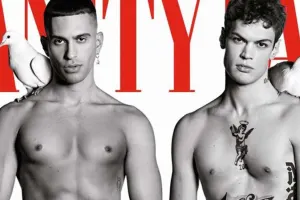 Jurnal üçün çılpaq poza verdilər