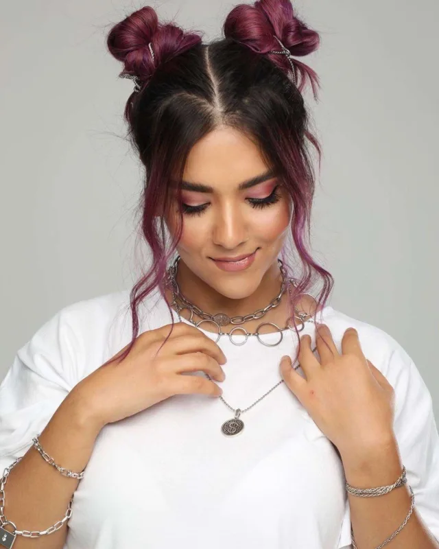 Serenayla Merve azərbaycanlı müğənninin mahnısını müzakirə etdi