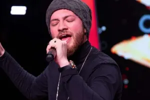 Nadir 300 mahnıdan altısını tamamladı