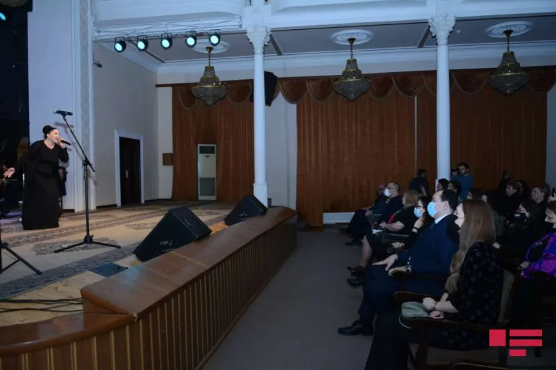 Yalçın Rzazadə anıldı