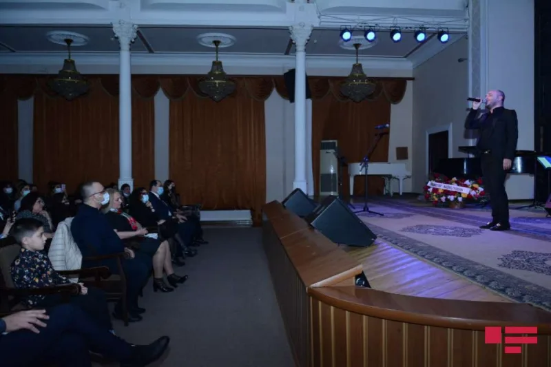 Yalçın Rzazadə anıldı