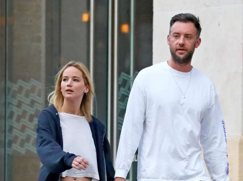 Cennifer Laurens ana oldu