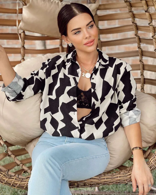 Barışdığı keçmiş əri ilə ayrıldı