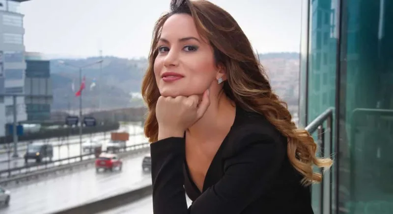 “Hələ də bir-birimizə aşiqik”- Yıldız danışdı