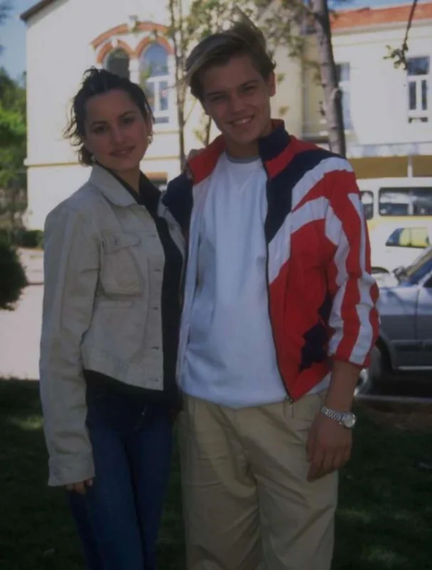 “Hələ də bir-birimizə aşiqik”- Yıldız danışdı