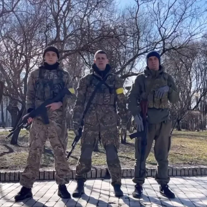 Avroviziya təmsilçiləri döyüşə qatıldı