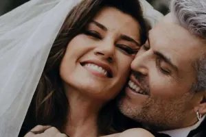 85 minlik gəlinliyi replika imiş...